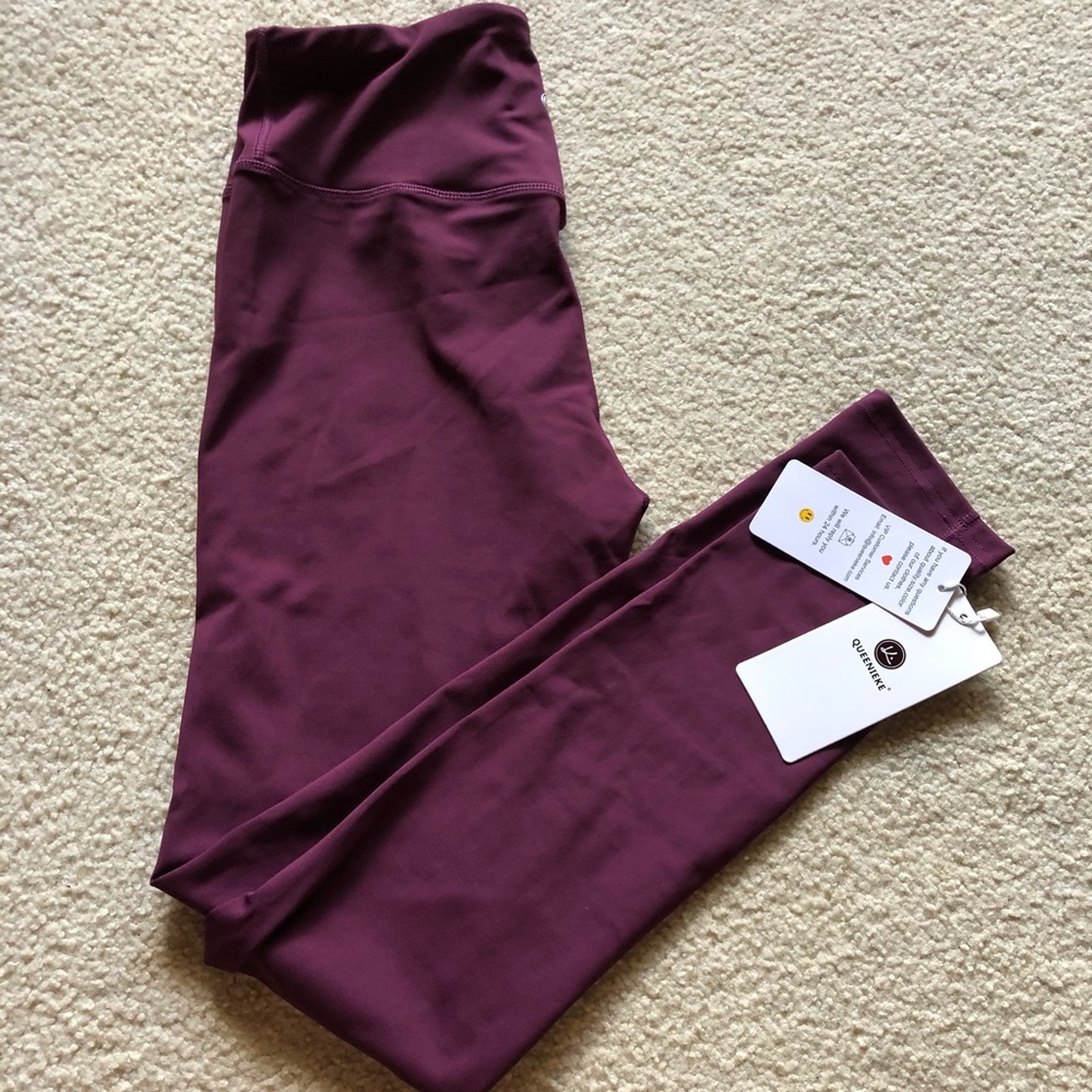 NWT!  Queenieke Yoga Leggings